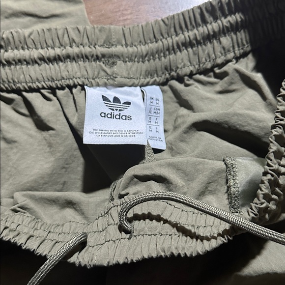 Adidas Men's Khaki Cargo Pants - Picture 4 of 6